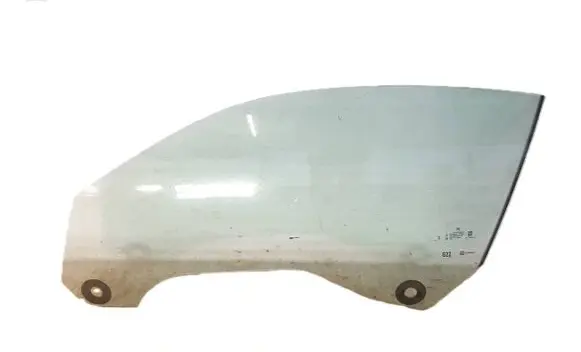 BMW 4 G22 G23 G24 G26 Front door window glass four-door 