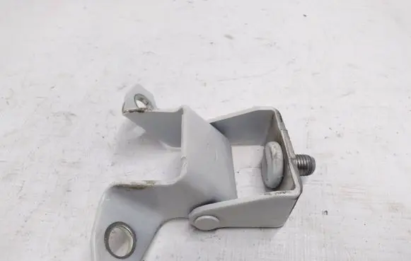 Mazda CX-3 Tailgate/trunk/boot hinge