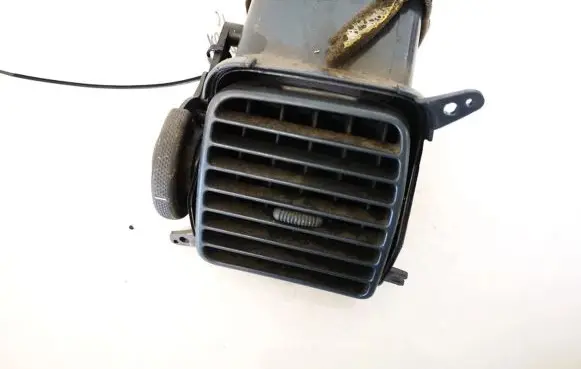 Mitsubishi Space Star Dash center air vent grill mr772175