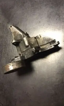BMW 5 E34 Engine mounting bracket 2245747
