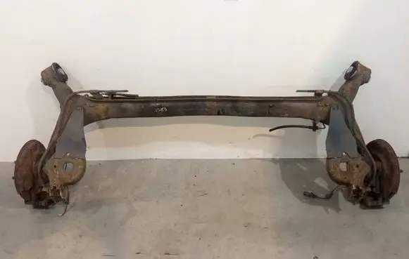 Honda Civic Rear axle beam 