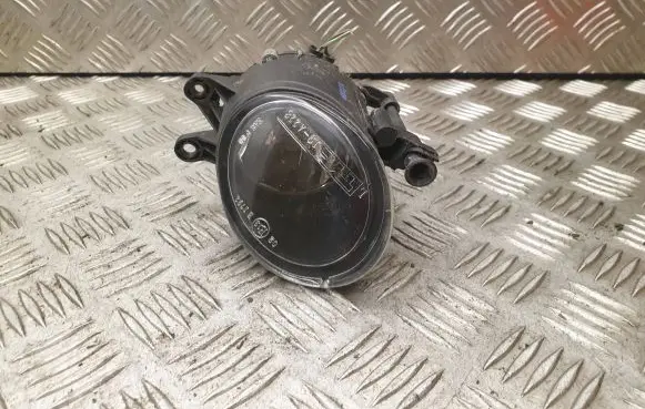 Audi A4 S4 B6 8E 8H Front fog light