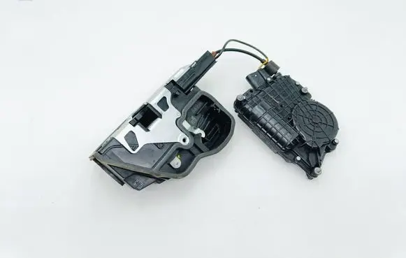 BMW 7 F01 F02 F03 F04 Rear door lock 7185688 41543098