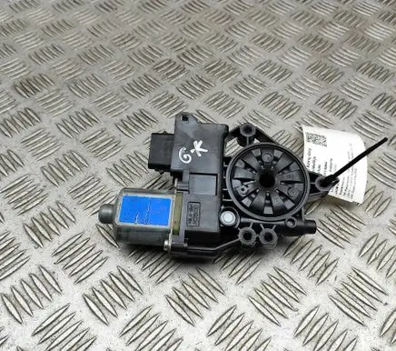 Hyundai i40 Rear door window regulator motor 834503Z010 F00S1A2936