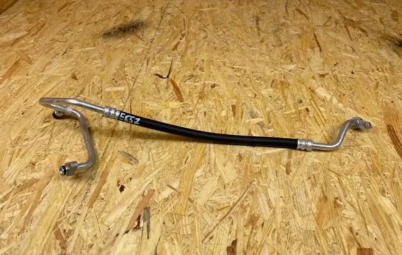 Air conditioning (A/C) pipe/hose