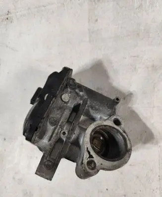 Renault Trafic III (X82) EGR valve 147102408R H8201068965 VN1501000481