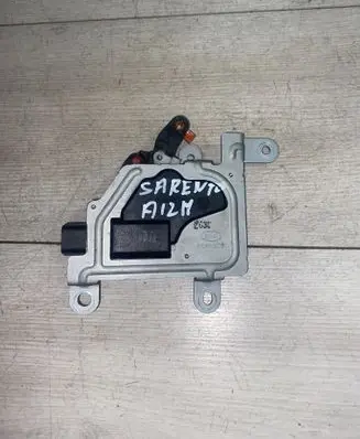 KIA Sorento Tailgate boot lock/latch motor 812403e000