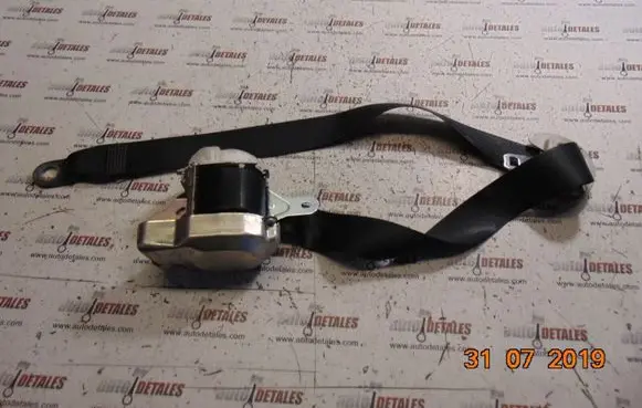 Toyota Corolla Verso AR10 Front seatbelt L153004