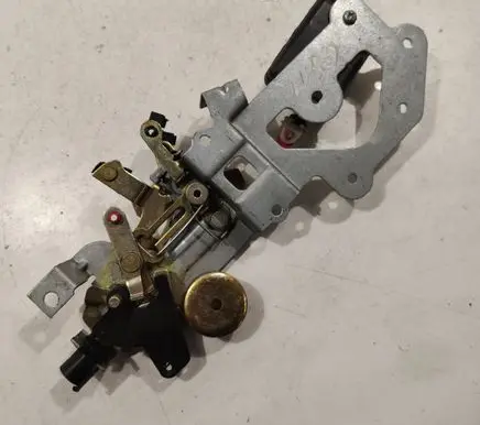 Citroen C8 Rear door lock 206104
