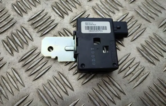 Mitsubishi Outlander Other control units/modules 8637A114