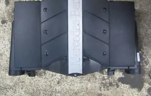 Mercedes-Benz S W220 Engine cover (trim) a1120940004