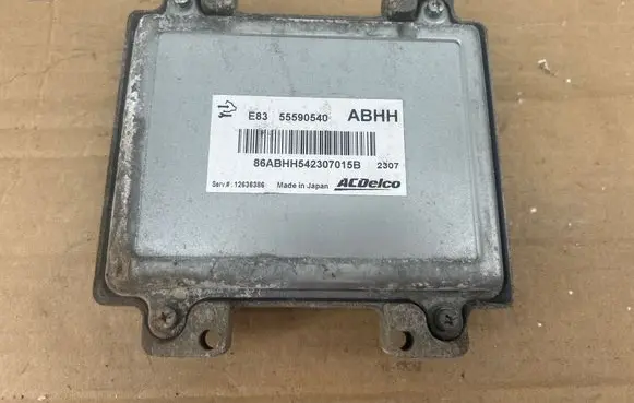 Opel Meriva B Engine control unit/module 55590540 12636386 86ABHH542307015B