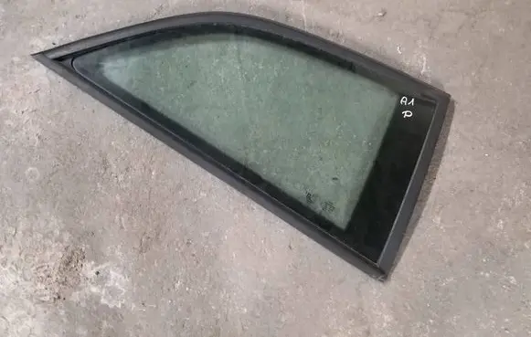 Audi A1 Rear side window 8X3845300