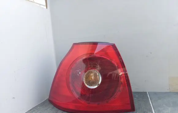 Volkswagen Golf V Rear/tail lights 89398298 89031819