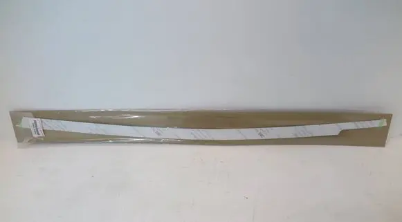 Toyota Camry VIII XV70 Front door rubber seal 75985-33040