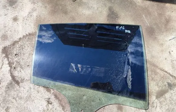 BMW X6M F86 Rear door window glass 51357292910