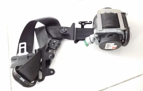Volvo V60 Front seatbelt