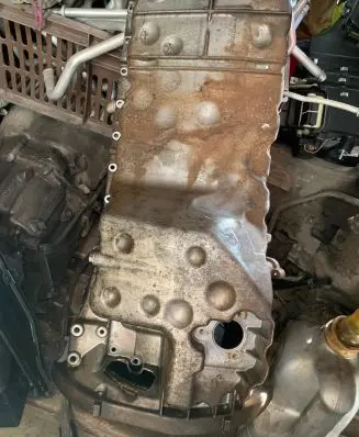 Mercedes-Benz E W211 Oil sump R6470140302