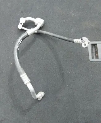 Opel Zafira C Air conditioning (A/C) pipe/hose 