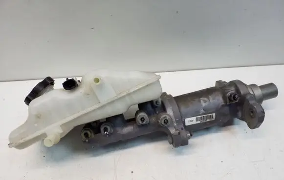 Chevrolet Volt I Master brake cylinder 32073014AAHT