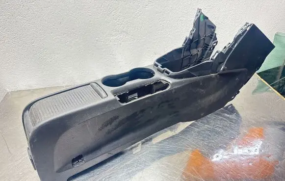 Opel Mokka Center console 95187227 0701D50E5EB 95300701