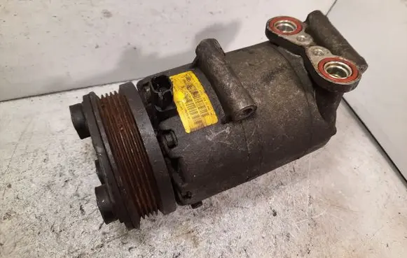 Ford Focus Air conditioning (A/C) compressor (pump) 3M5H19D629PF