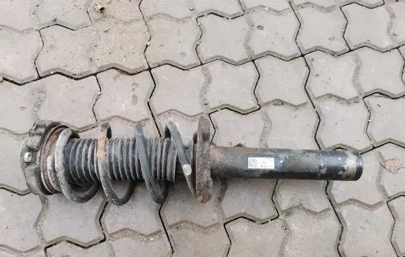 Volkswagen Sharan Front shock absorber/damper 7N0413031J