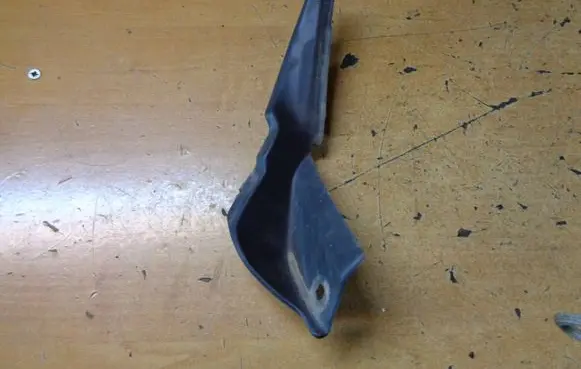 Renault Twingo III Windshield trim MP7063 668620284R
