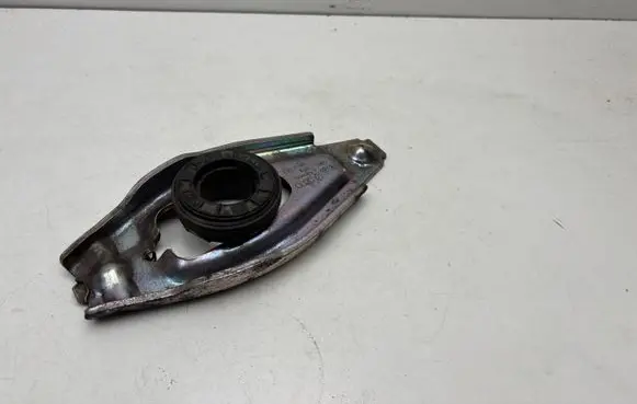 Audi A5 8T 8F Clutch release arm fork 0B1141719G