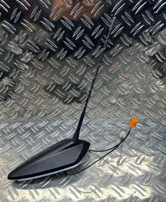 Citroen C4 III e-C4 Aerial GPS antenna 9835734280