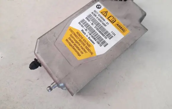 BMW 5 GT F07 Airbag control unit/module 6577924809601