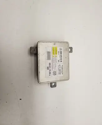 Mercedes-Benz GLK (X204) Xenon control unit/module A2048703226