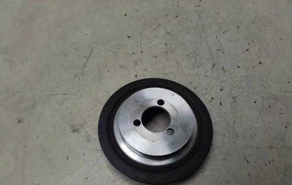 Citroen C3 Crankshaft pulley E103118a A008646
