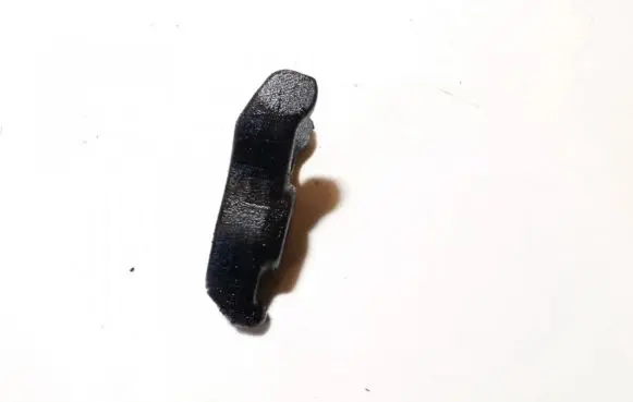 Toyota Avensis Verso Fuel Injector clamp holder