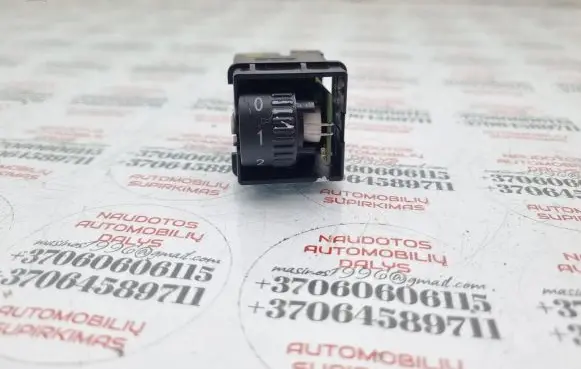 Volkswagen PASSAT B6 Seat heating switch 3C0963564A