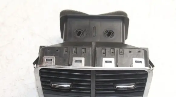Audi A6 S6 C6 4F Rear air vent grill 4F0819203C