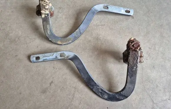 Volkswagen Golf II Engine bonnet/hood hinges 191823643 161823301 161823302