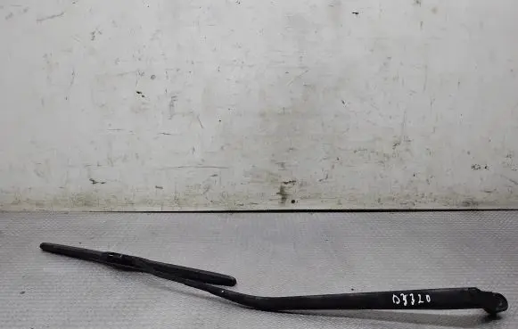 Chevrolet Rezzo Windshield/front glass wiper blade 