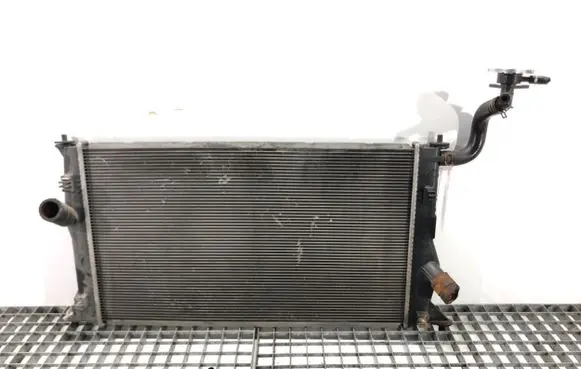 Coolant radiator
