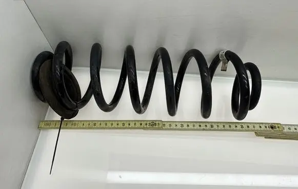 Volkswagen PASSAT B8 Rear coil spring 3Q0511115