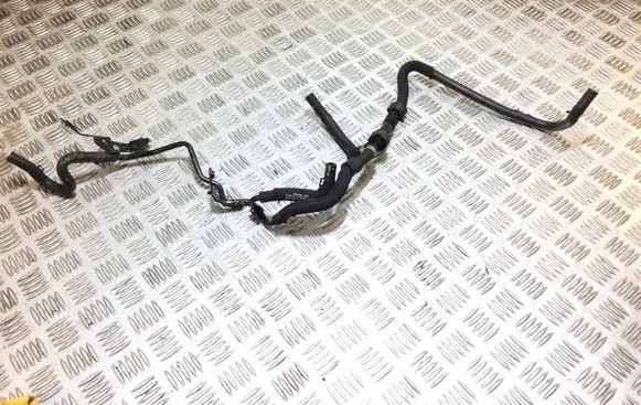 Skoda Octavia Mk4 Engine coolant pipe/hose 04L121070AB
