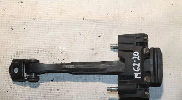 Volvo V70 Front door upper hinge 30715021