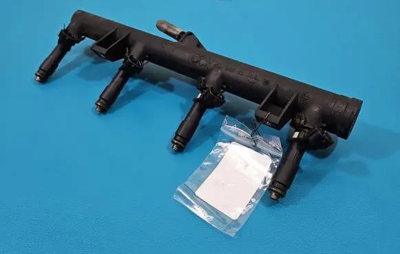 Citroen C4 I Picasso Fuel injector IMPRK1521029