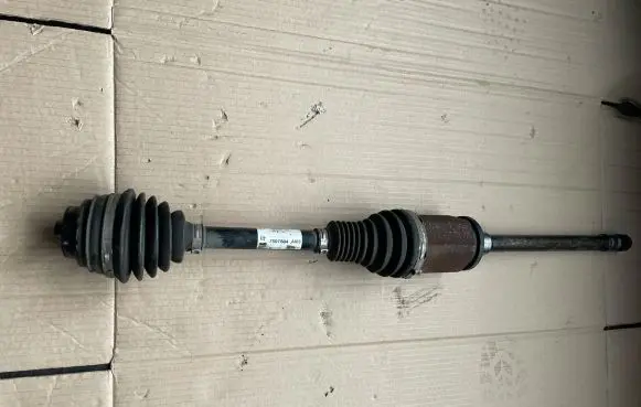 BMW 3 F30 F35 F31 Front driveshaft 7597694
