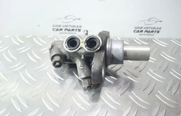 Opel Insignia A Master brake cylinder 41550110