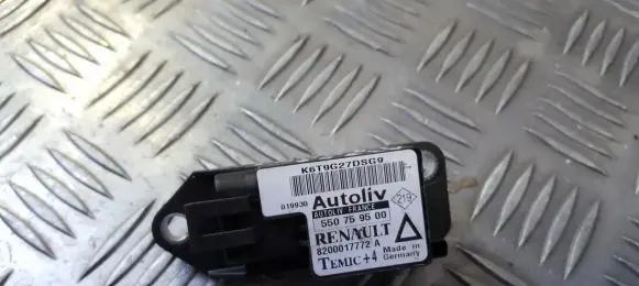Renault Laguna I Airbag deployment crash/impact sensor 8200017772a 550759500