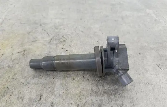 Toyota Avensis T250 High voltage ignition coil GN10314