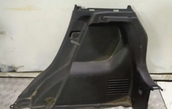 Opel Karl Trunk/boot lower side trim panel 95408357