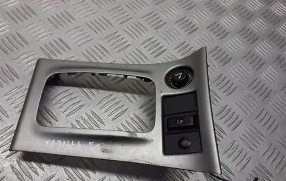 Toyota Corolla E120 E130 Gear shifter surround trim plastic