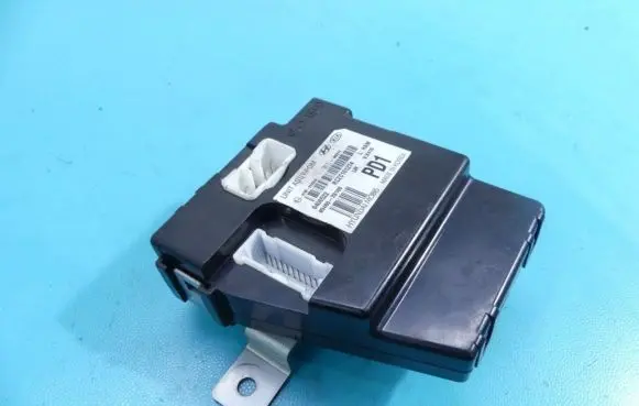 Hyundai ix35 Central body control module 954600-S2S100 IMPRK1311987